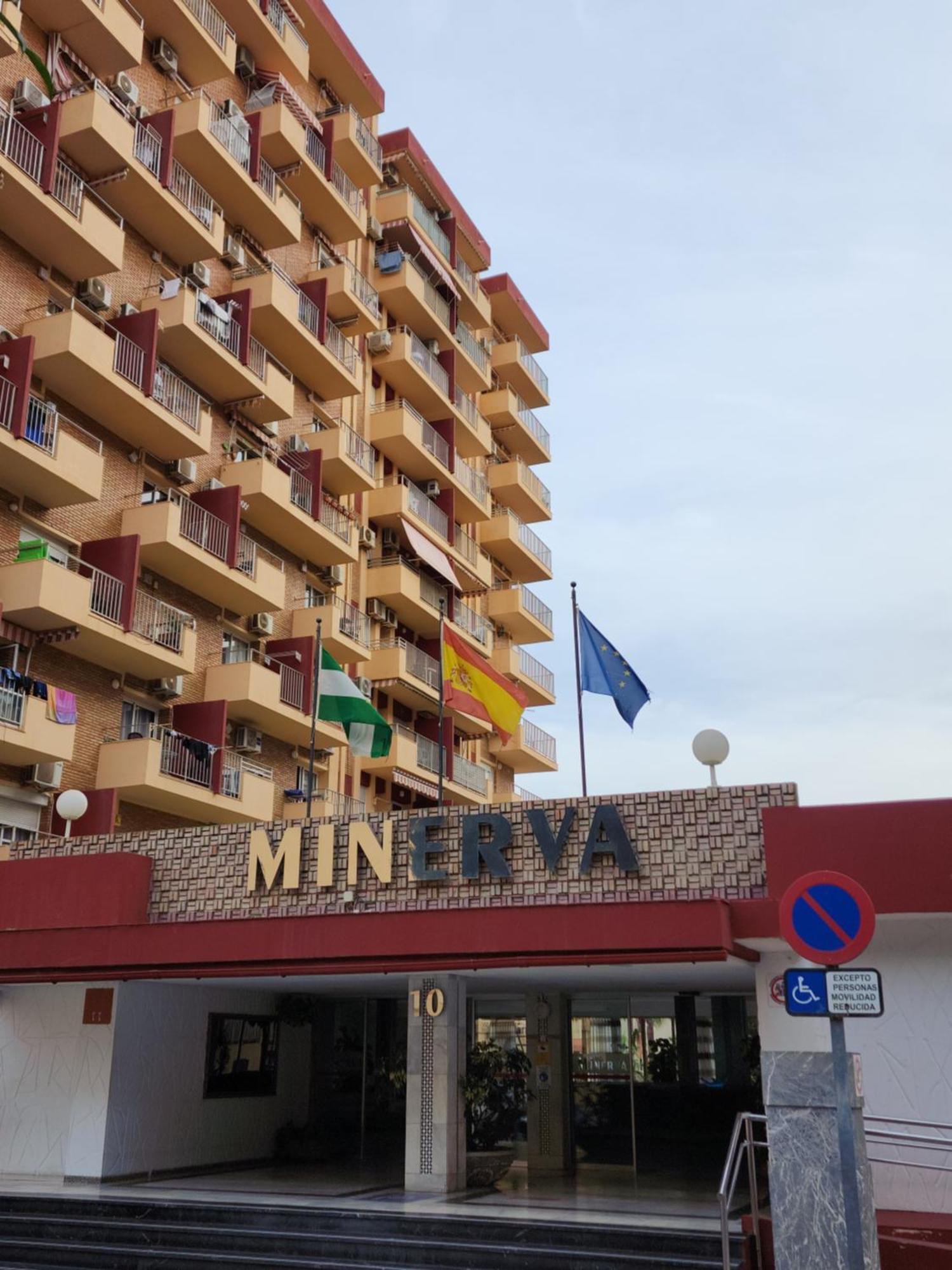 Benalmadena Minerva 401 Estudio Con Gran Piscina Y Parque Acuatico Exterior photo